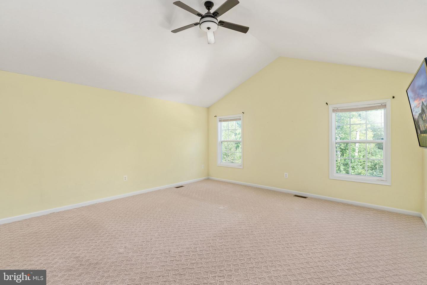 15 Burke Dr Property Photo 37