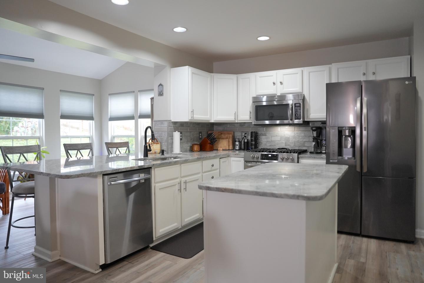 24 Wild Plum Ct Property Photo 8