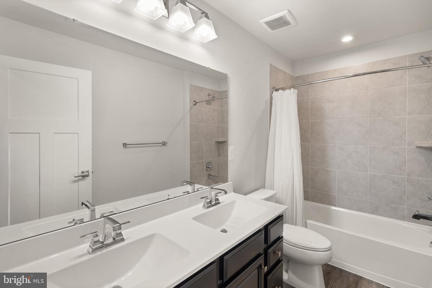 112 Elmsley Ln Property Photo 69