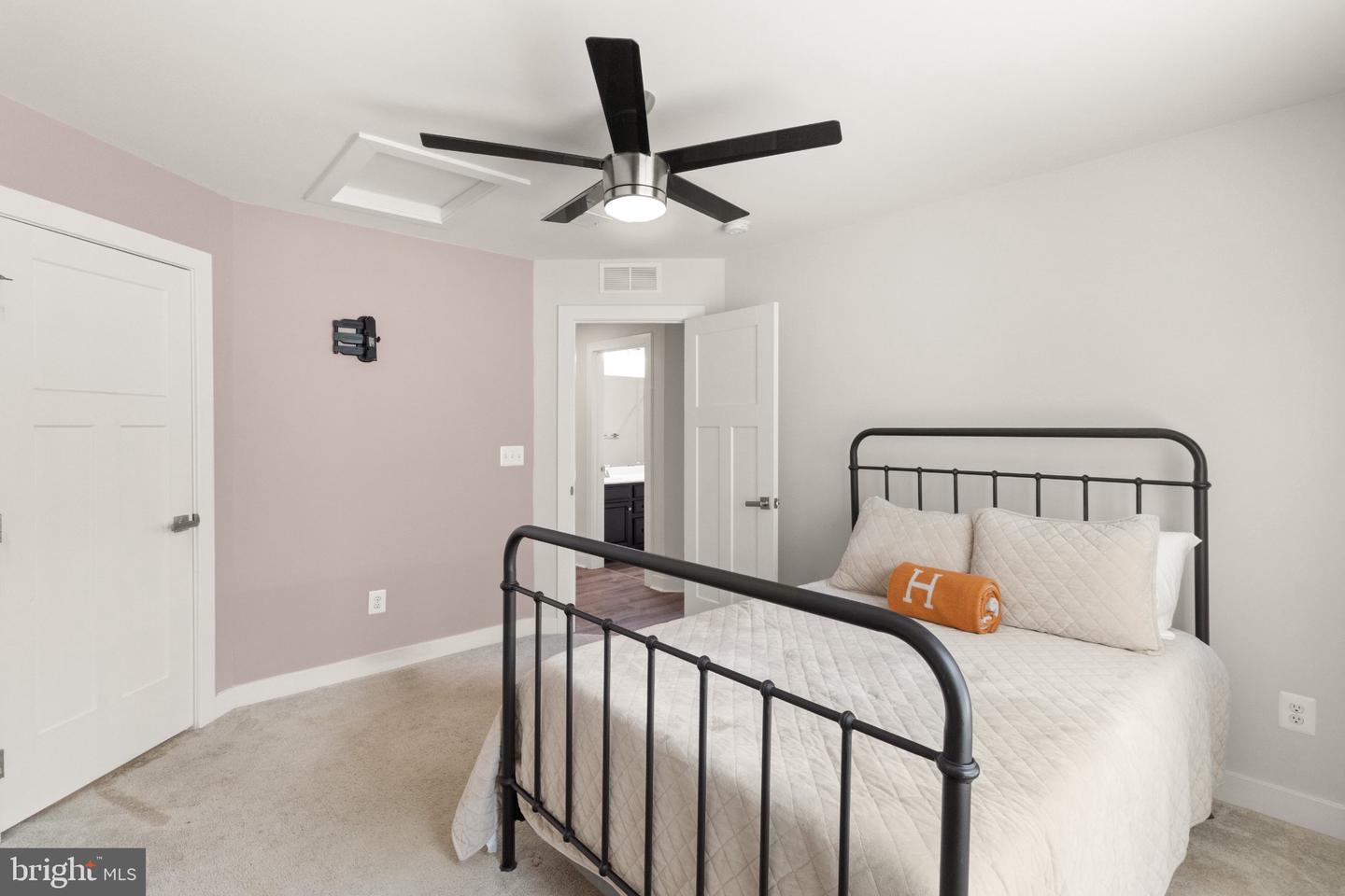 112 Elmsley Ln Property Photo 72