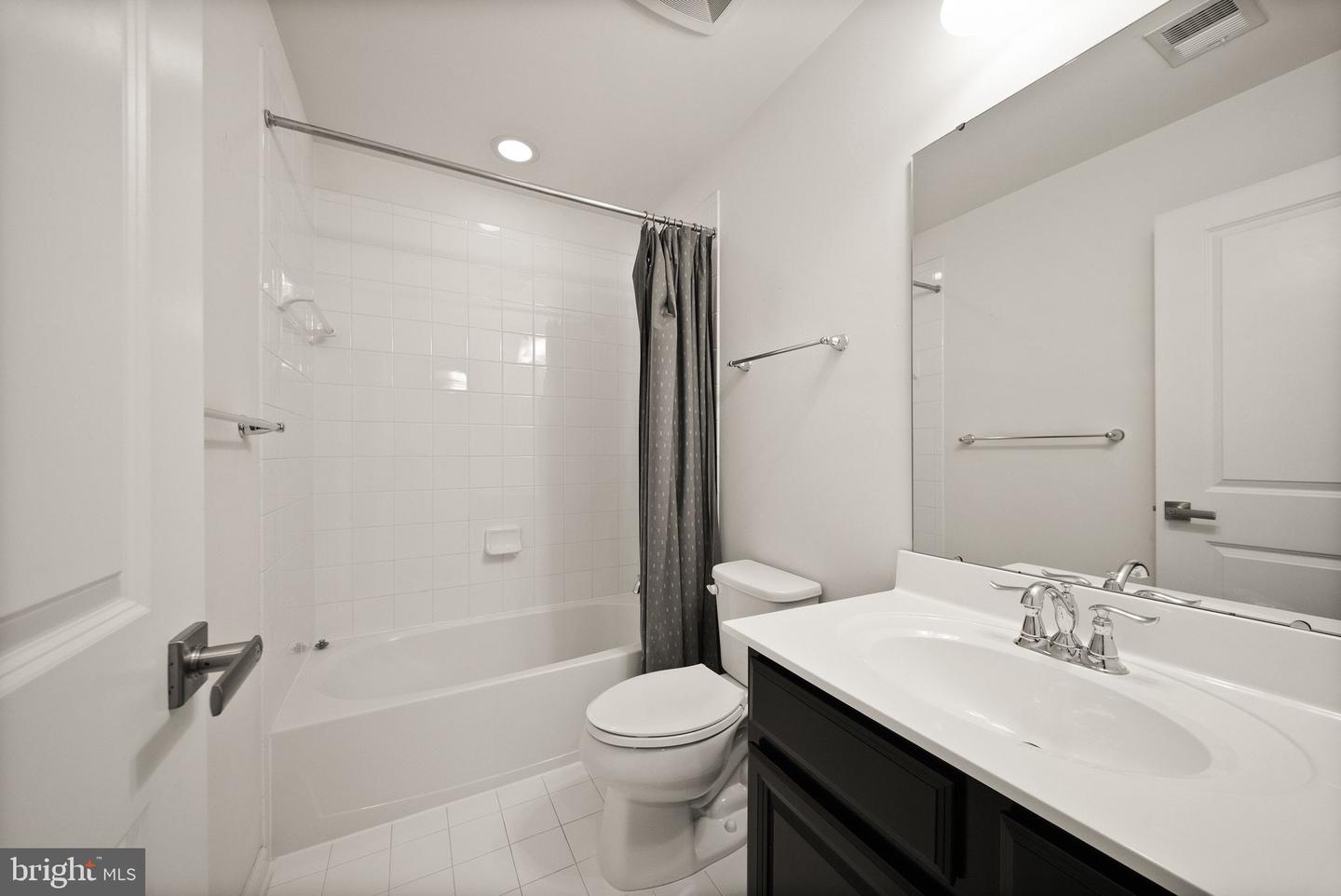 112 Landing Dr Property Photo 38