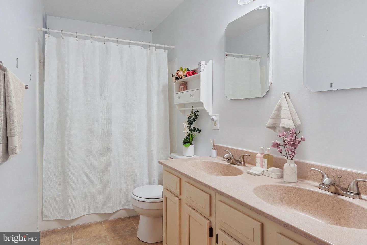 56 Bertram Blvd Property Photo 31