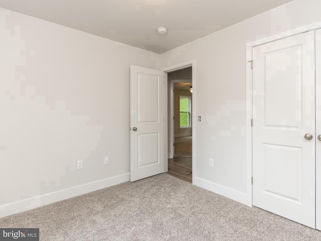 1027 John Paul Jones Dr Property Photo 18
