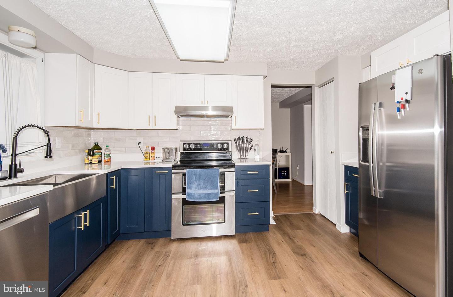 7 True Rd Property Photo 4