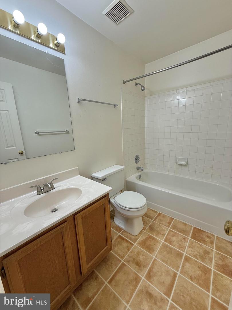 108 Twin Brook Ln Property Photo 23