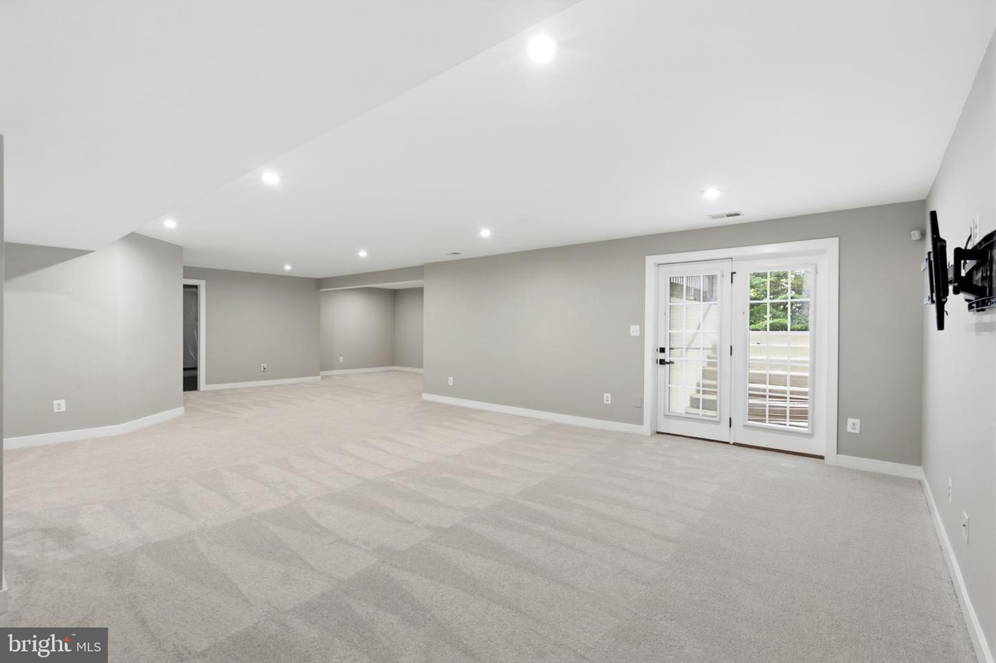 1 Knob Creek Ct Property Photo 34