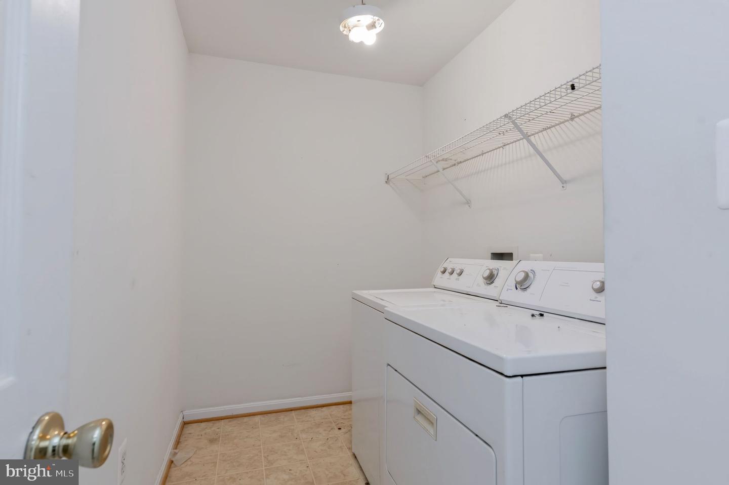 45 Stanley Loop Property Photo 34