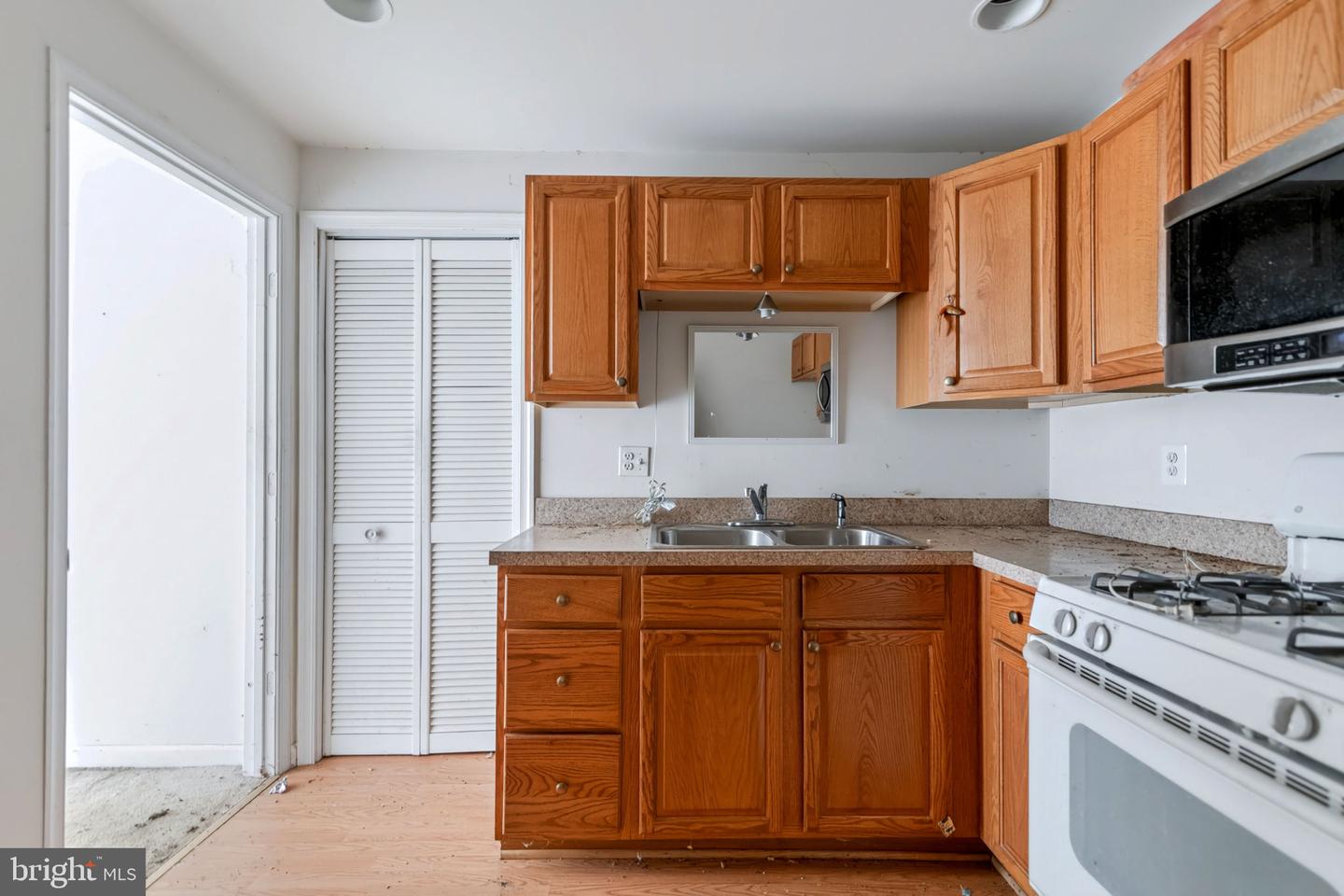 45 Stanley Loop Property Photo 42