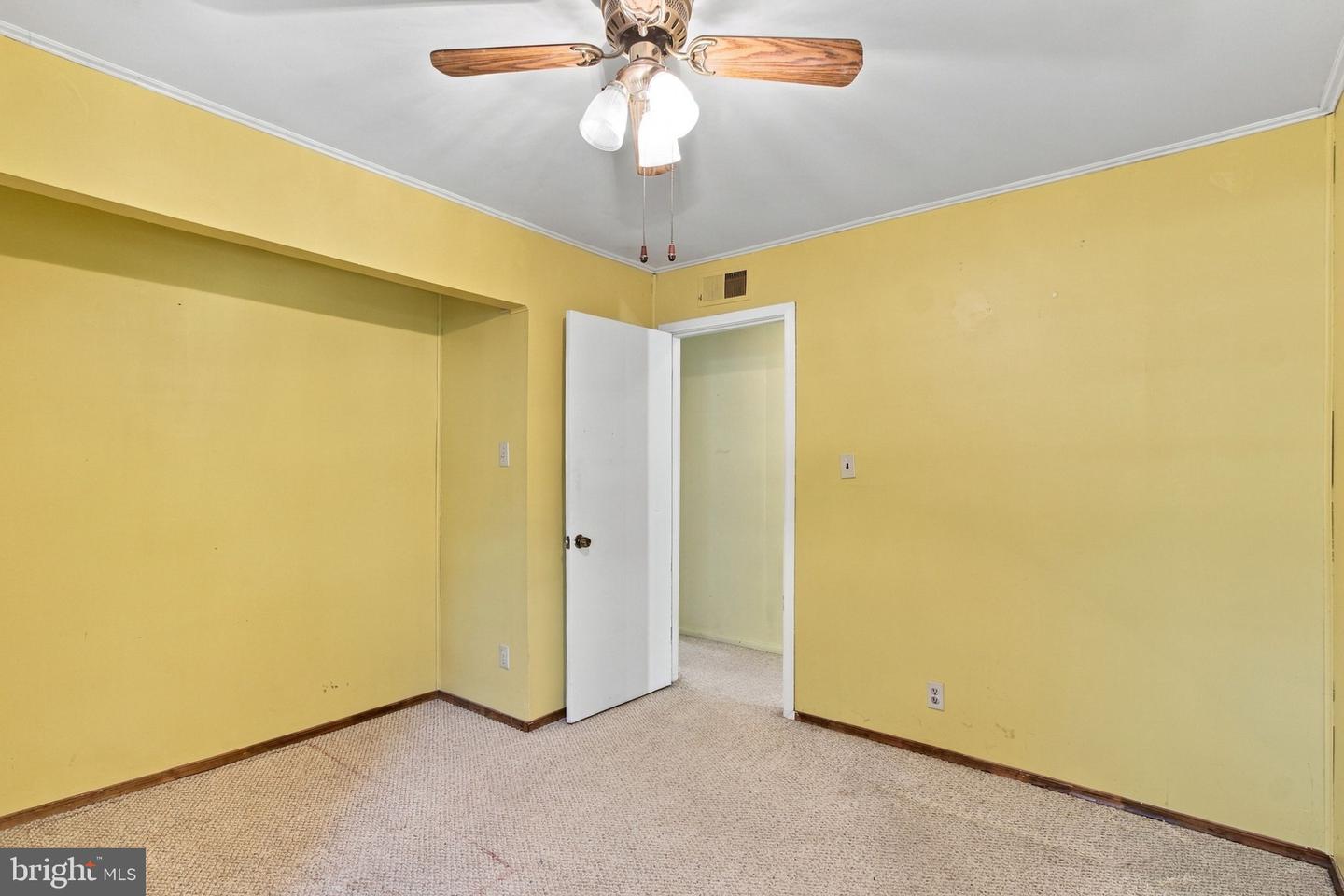 1204 Washington Dr Property Photo 19