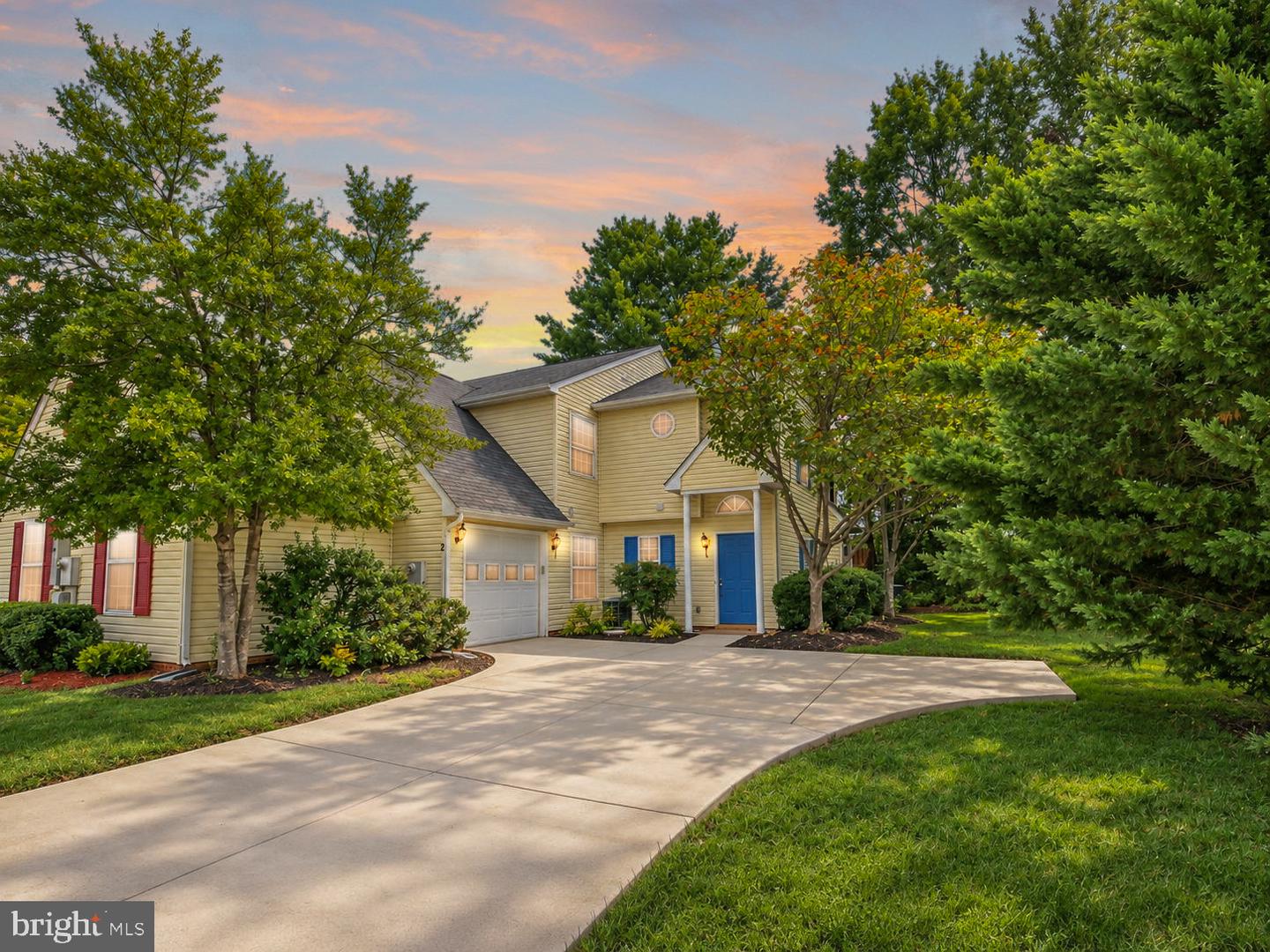 2 Regency Dr Property Photo 1