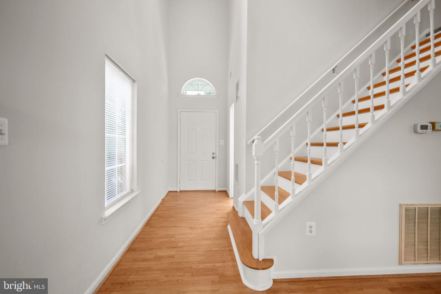 2 Regency Dr Property Photo 5