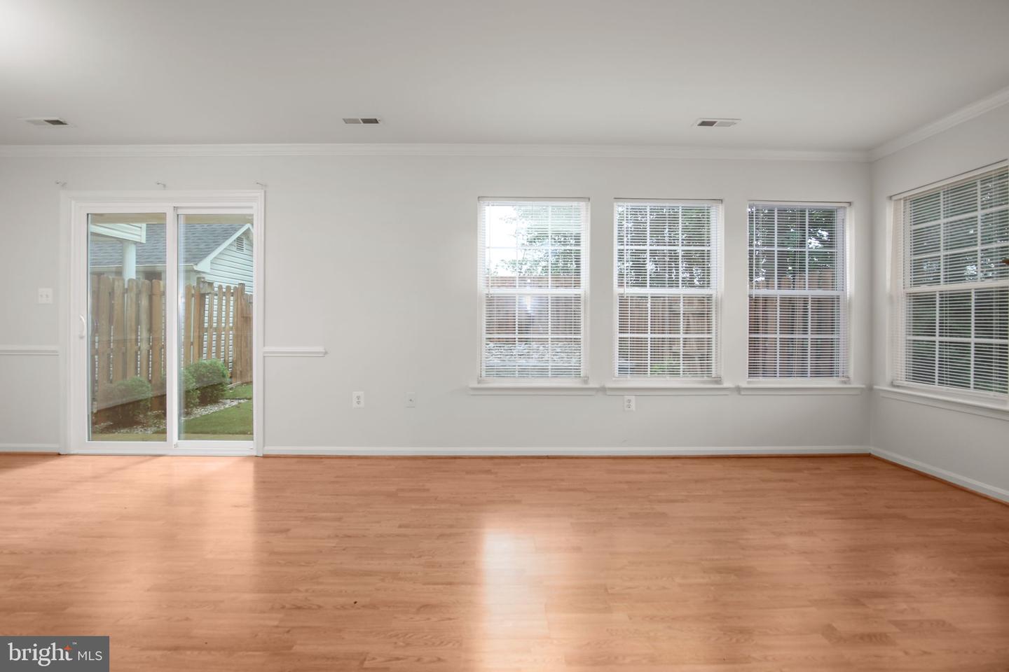 2 Regency Dr Property Photo 10