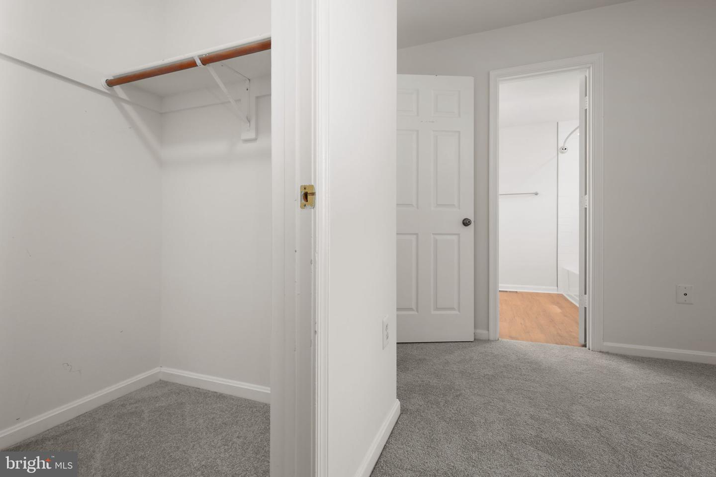 2 Regency Dr Property Photo 29
