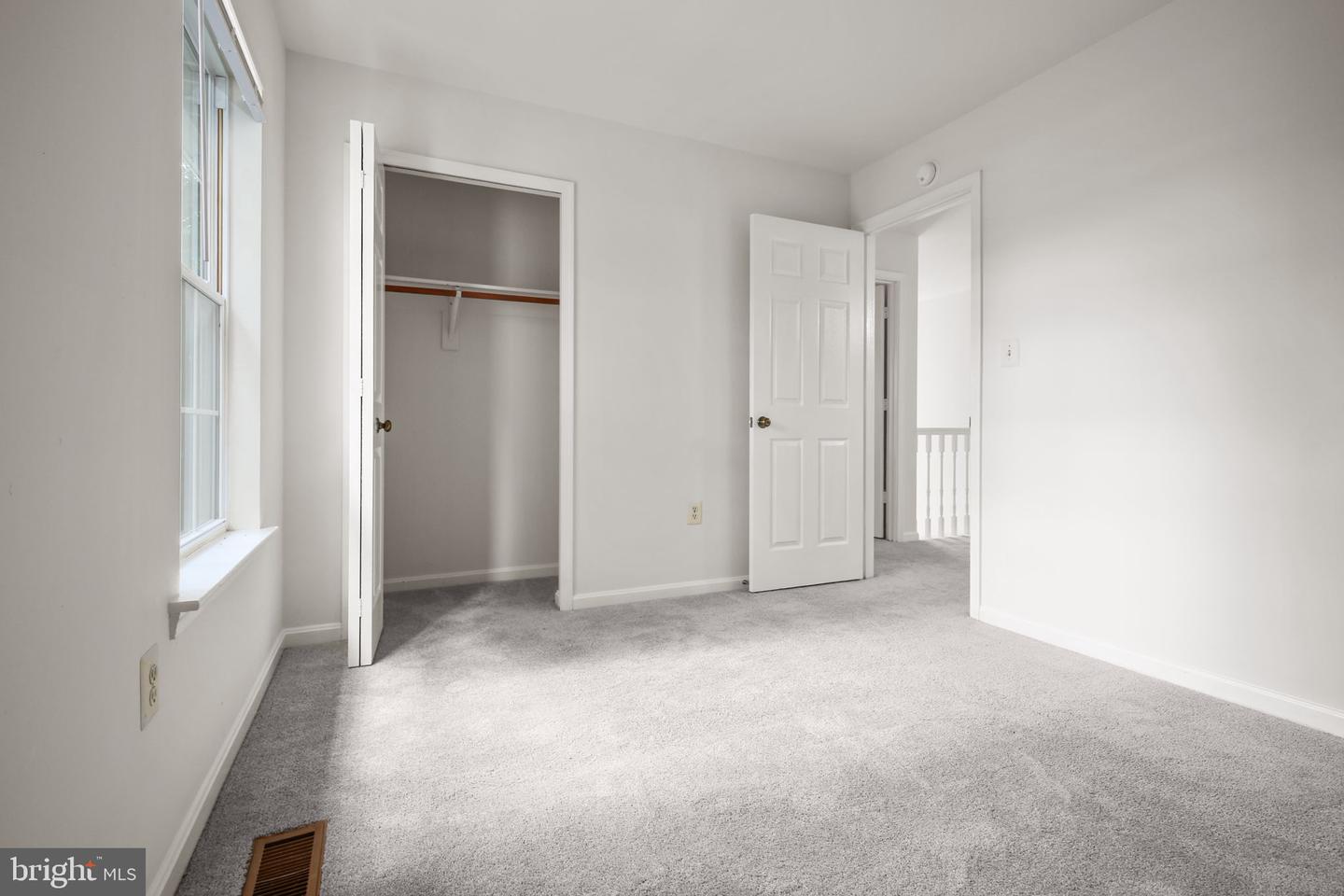 2 Regency Dr Property Photo 41