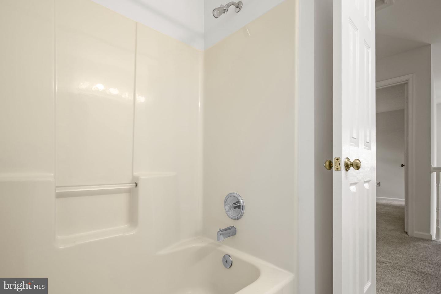 2 Regency Dr Property Photo 43
