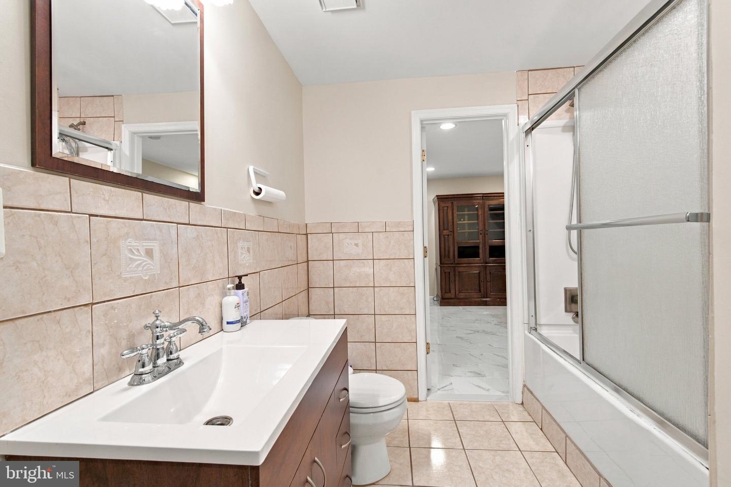 24 Pebble Pl Property Photo 39