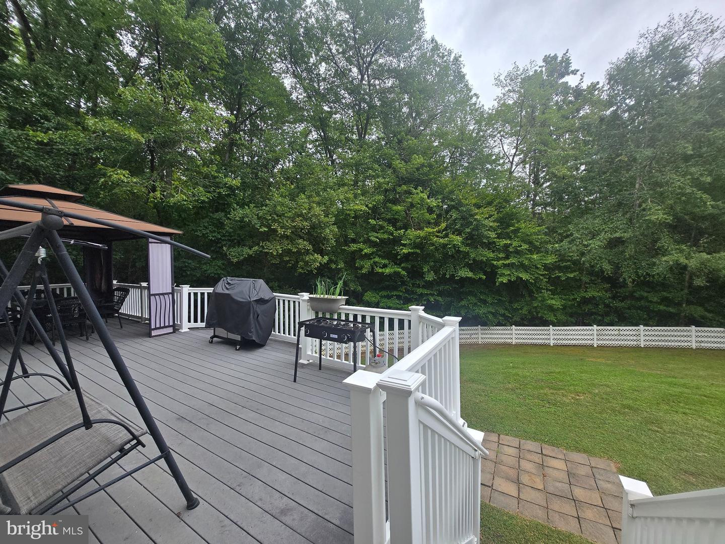 24 Pebble Pl Property Photo 45