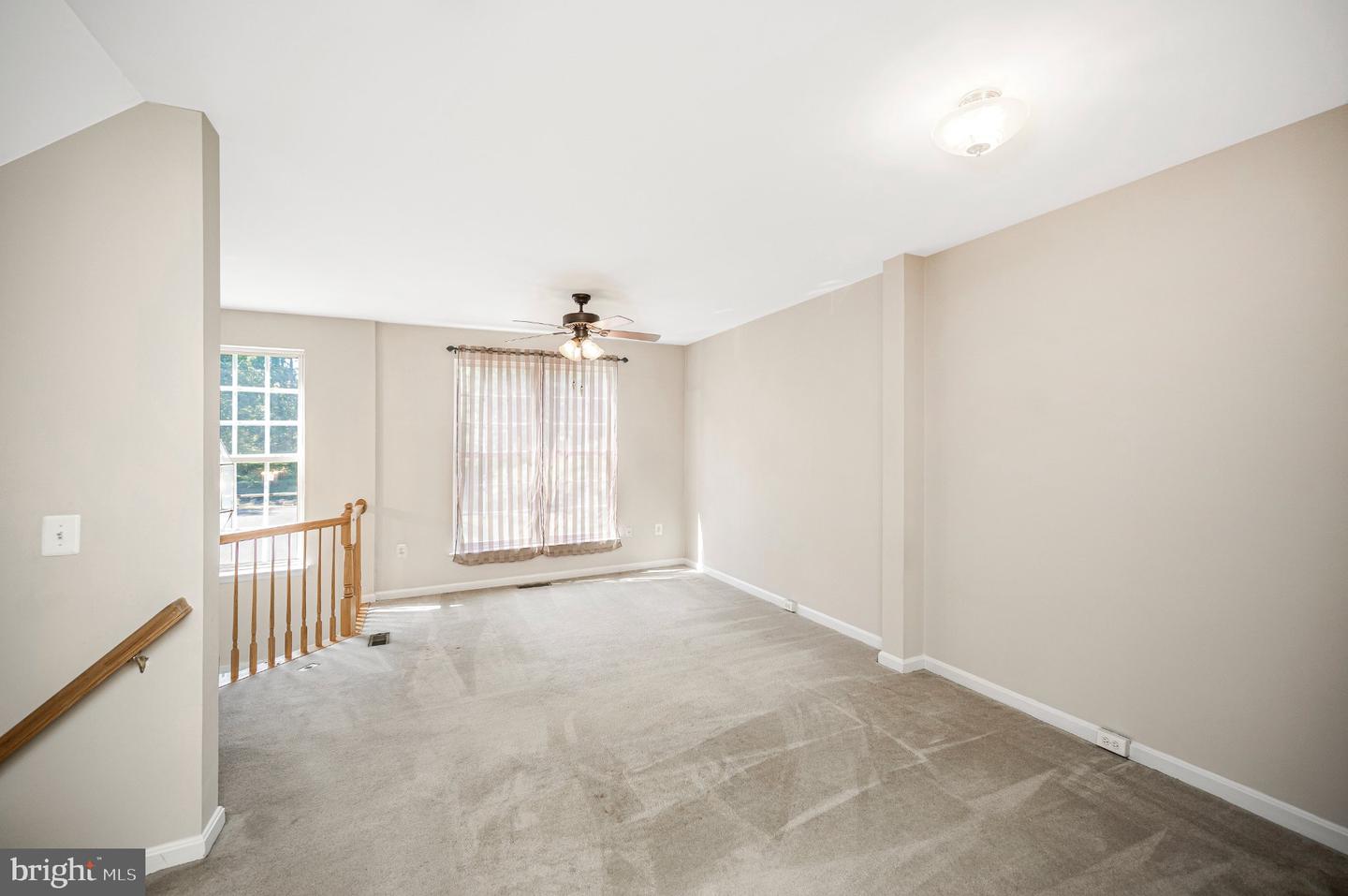 605 Galway Ln Property Photo 23