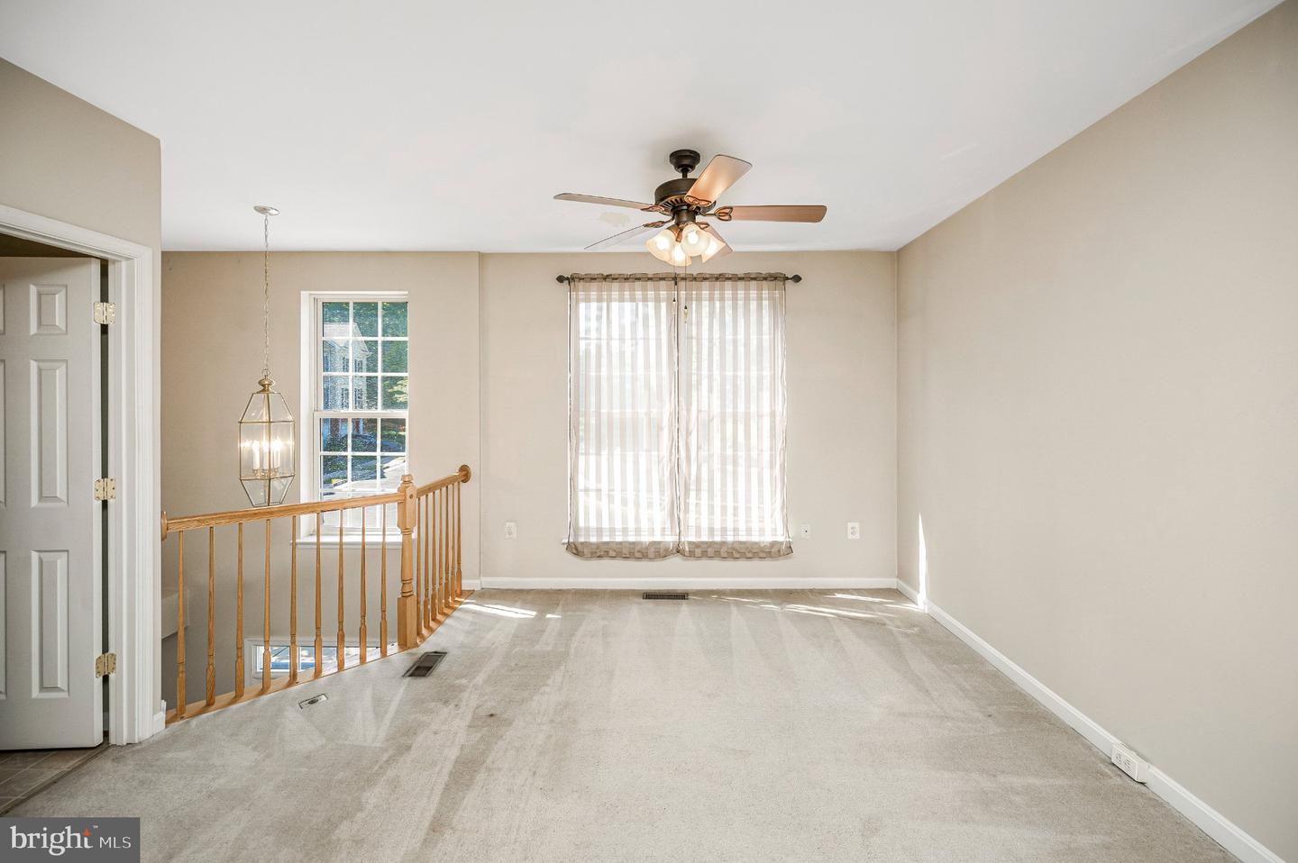 605 Galway Ln Property Photo 29
