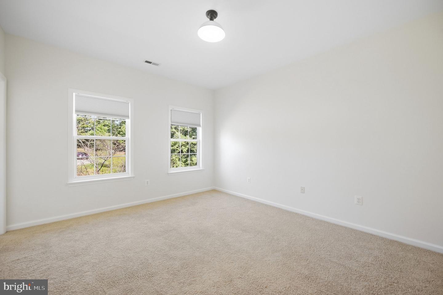 100 River Ridge Ln Property Photo 24