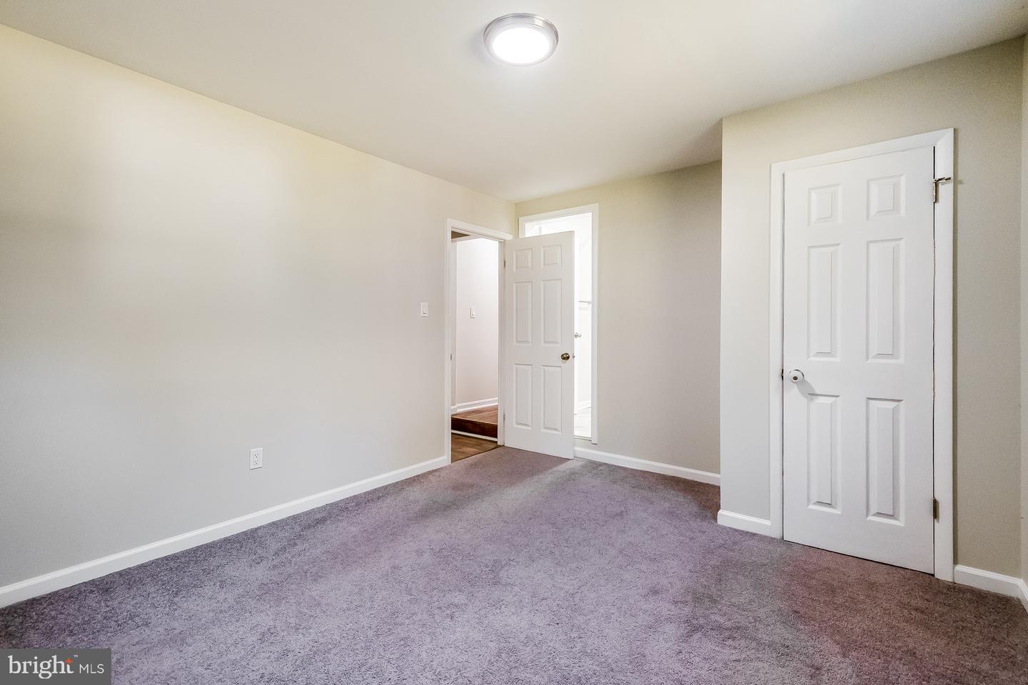 53 Inez Way Property Photo 10