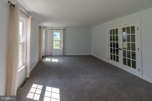 428 Ingleside Dr Property Photo 8