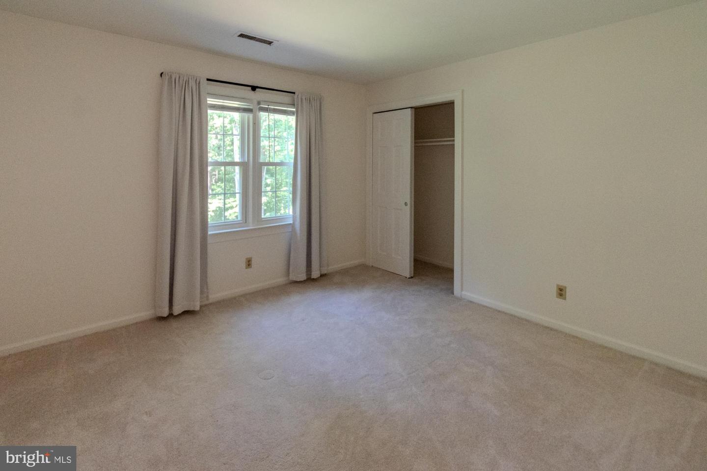 428 Ingleside Dr Property Photo 32