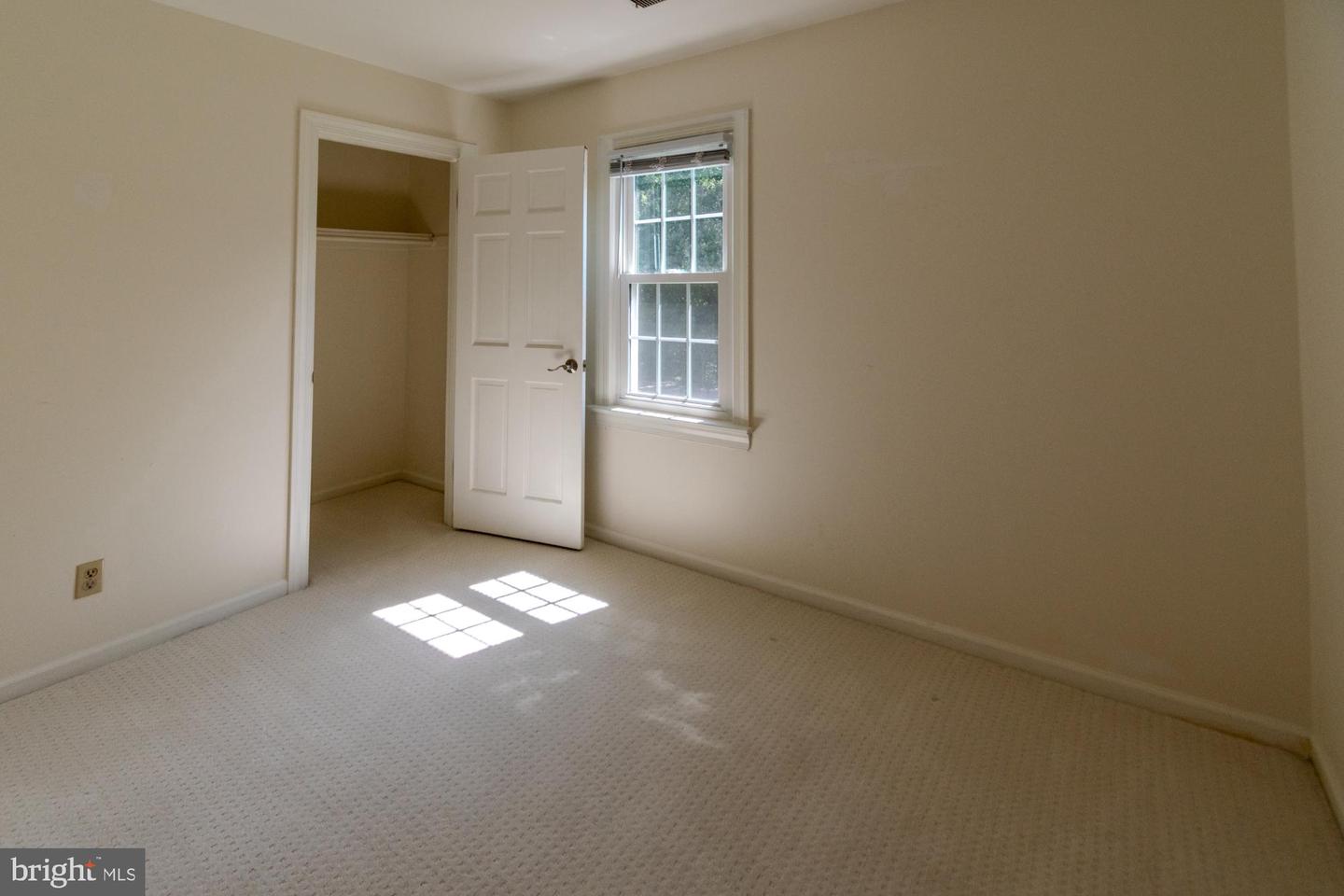 428 Ingleside Dr Property Photo 34