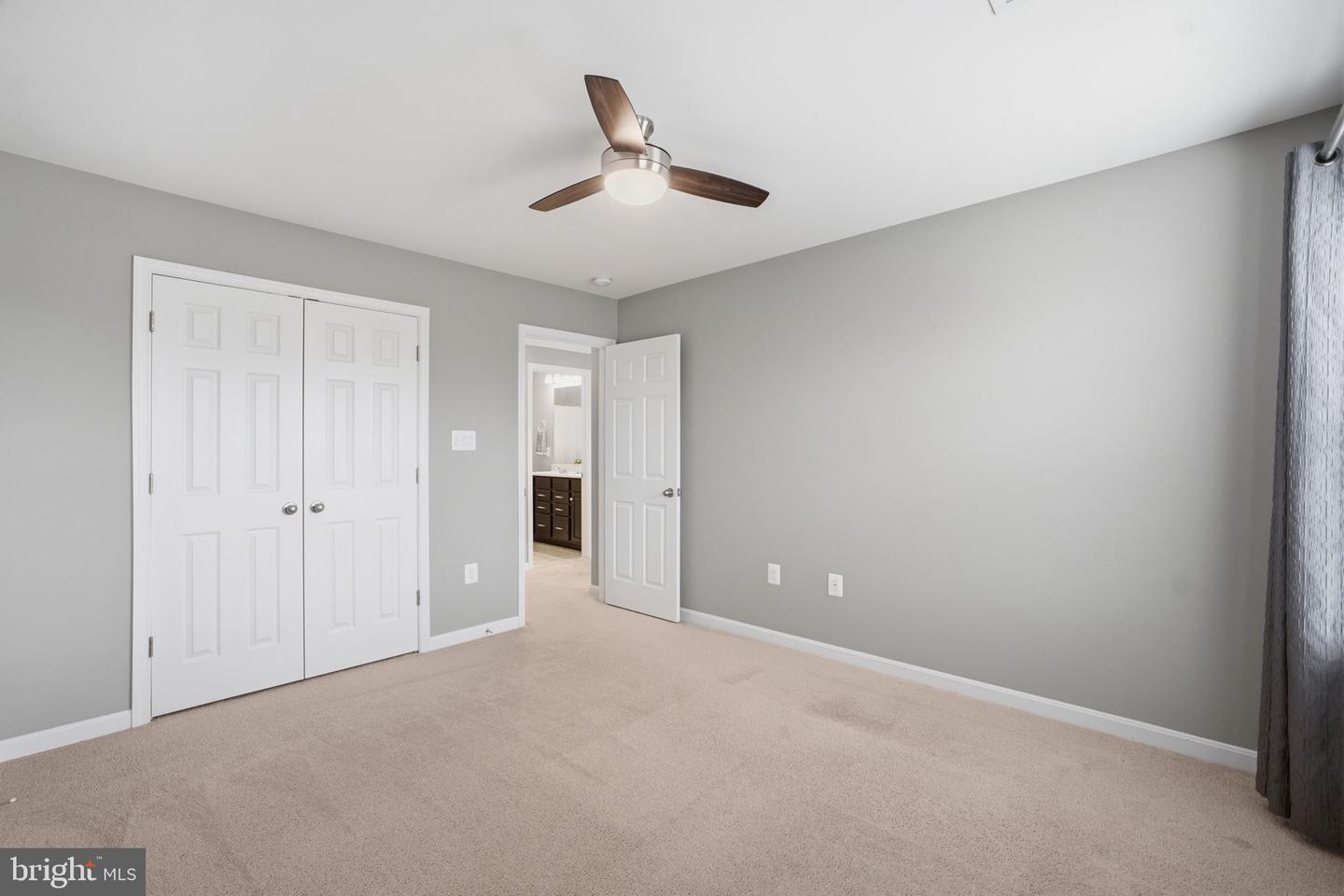 35 Elm St Property Photo 38