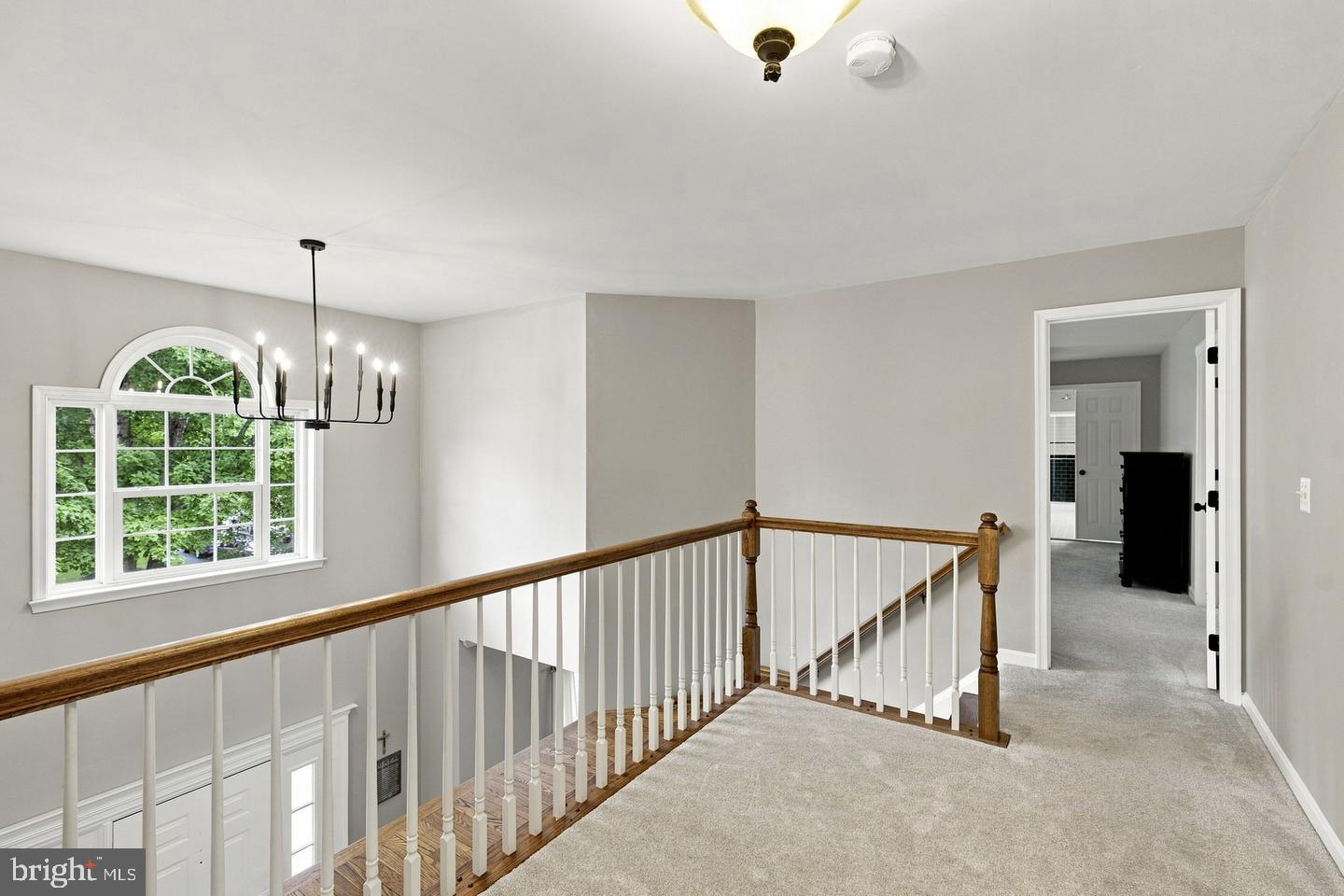 5 Lakewind Ln Property Photo 24