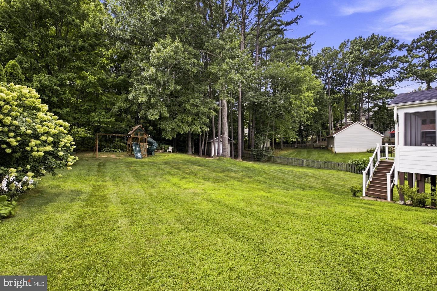 5 Lakewind Ln Property Photo 46