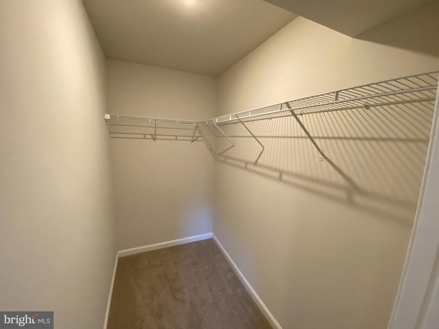 6 Howard Cir Property Photo 32