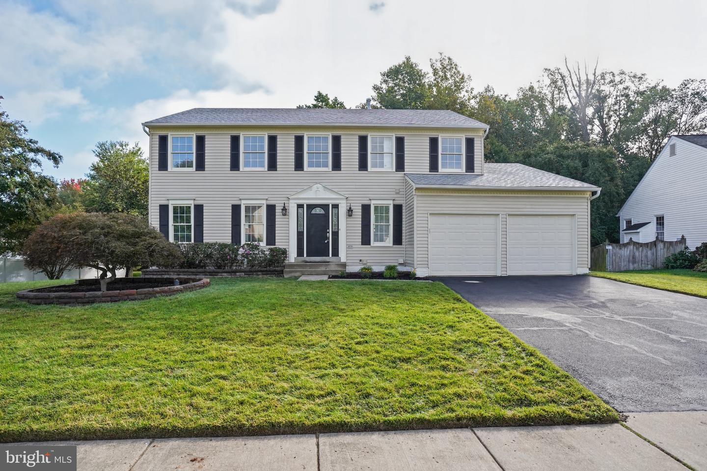 3 NEVILLE CT Property Photo 1