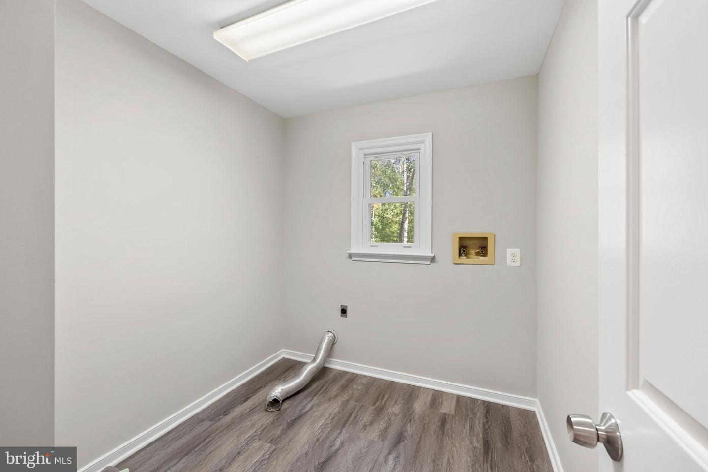 2320 Harpoon Dr Property Photo 29