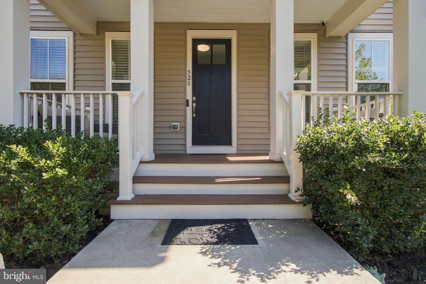 528 Apricot St Property Photo 2