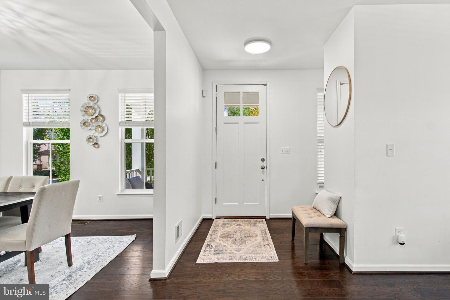 528 Apricot St Property Photo 3