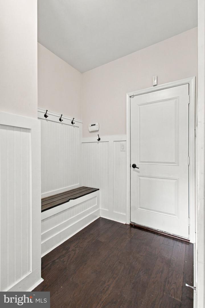 528 Apricot St Property Photo 25