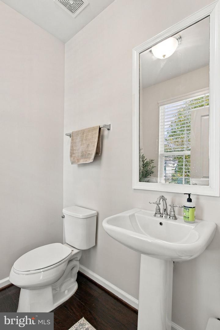 528 Apricot St Property Photo 26