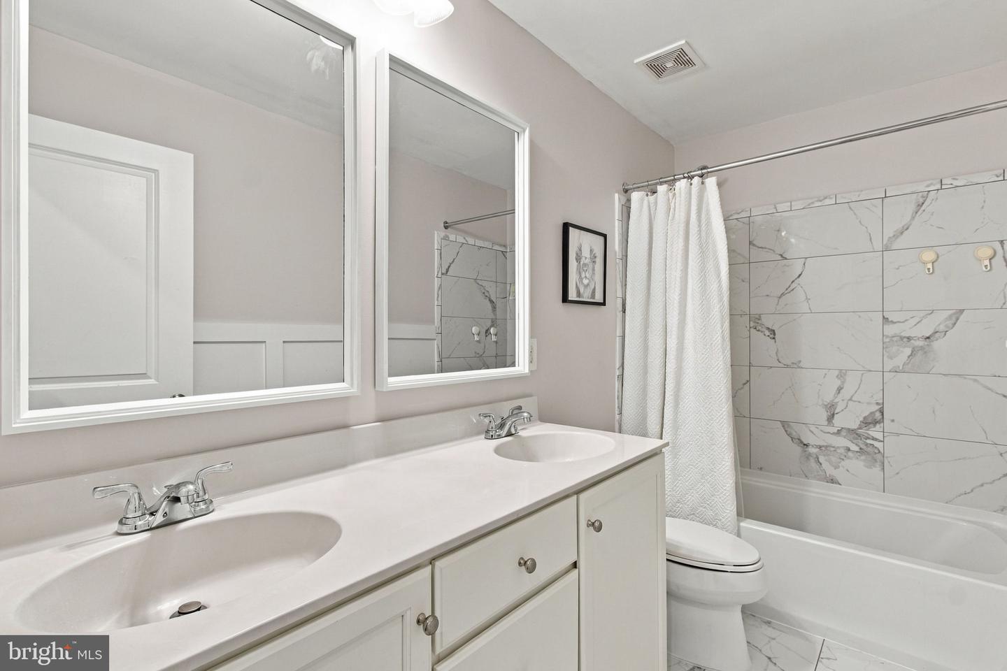 528 Apricot St Property Photo 33