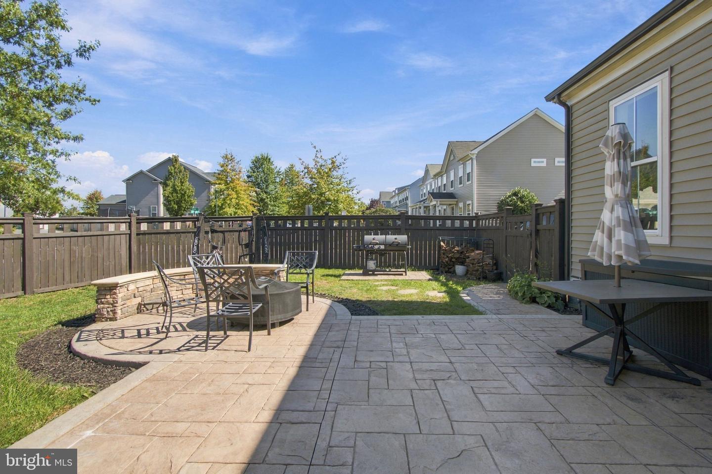 528 Apricot St Property Photo 59