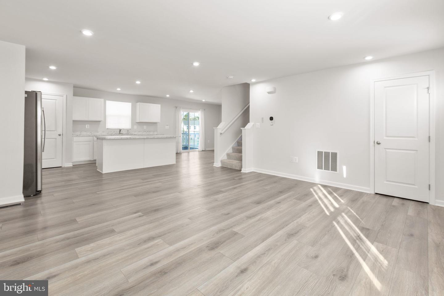 1608 Creek Bottom Pl Property Photo 6