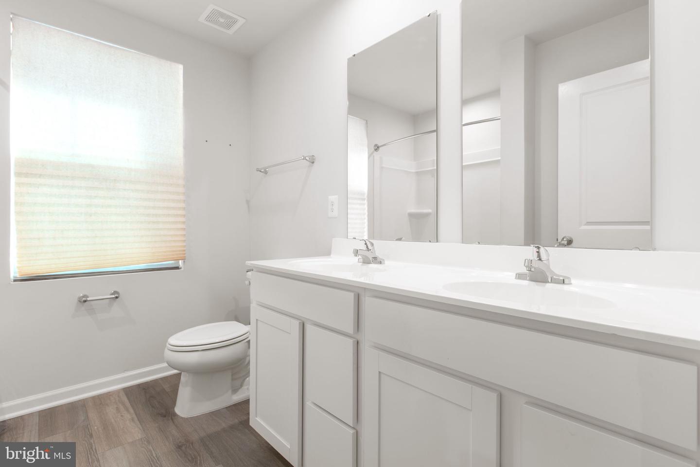 1608 Creek Bottom Pl Property Photo 18