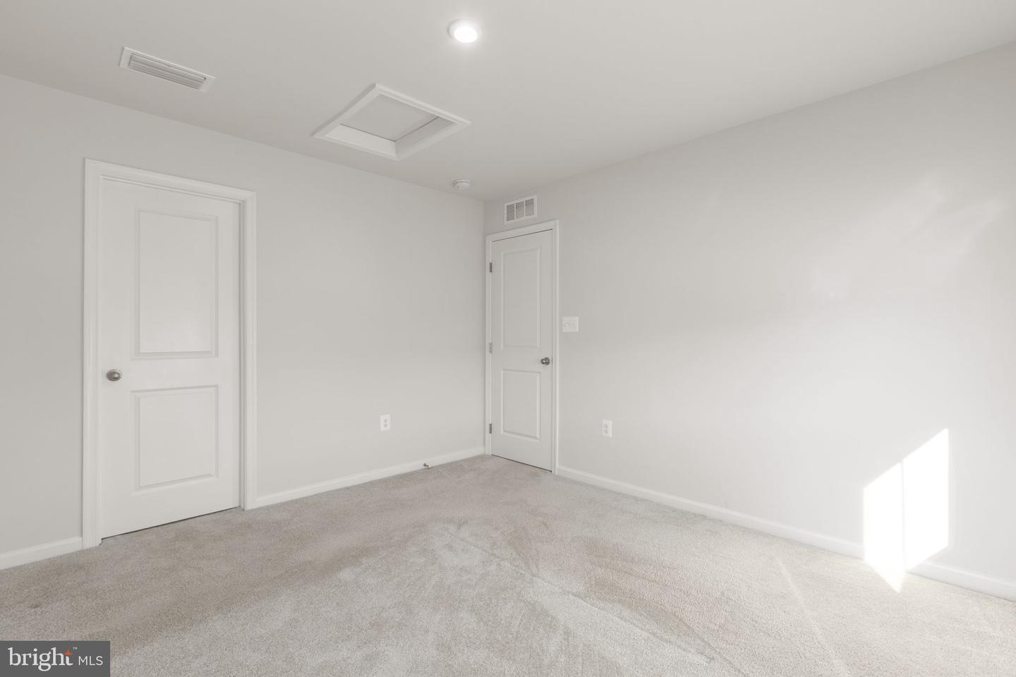 1608 Creek Bottom Pl Property Photo 21