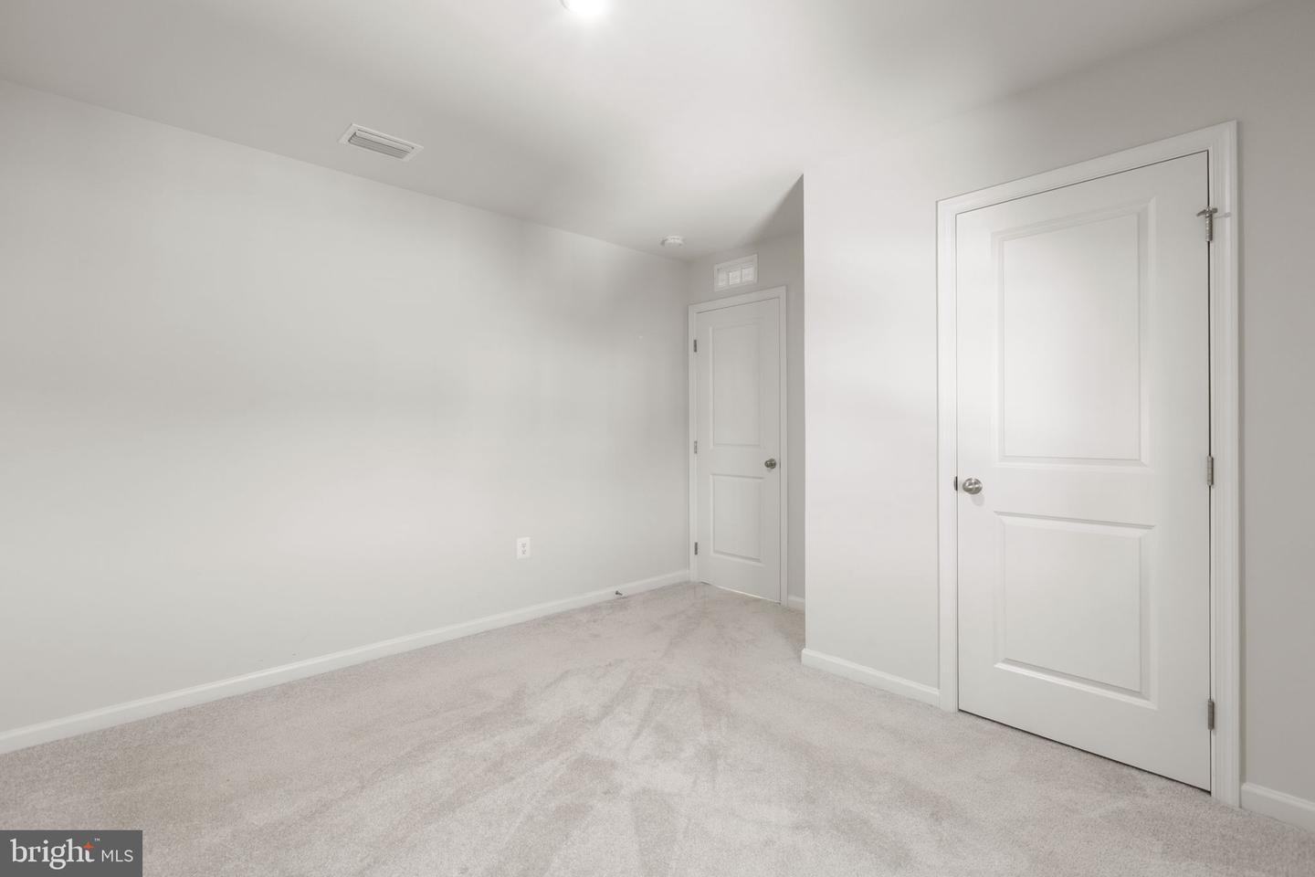 1608 Creek Bottom Pl Property Photo 26