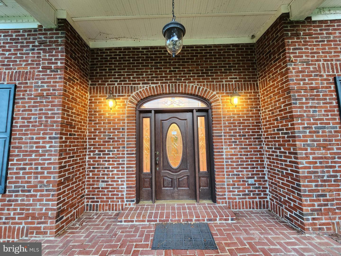 125 Meadowbrook Ln Property Photo 12