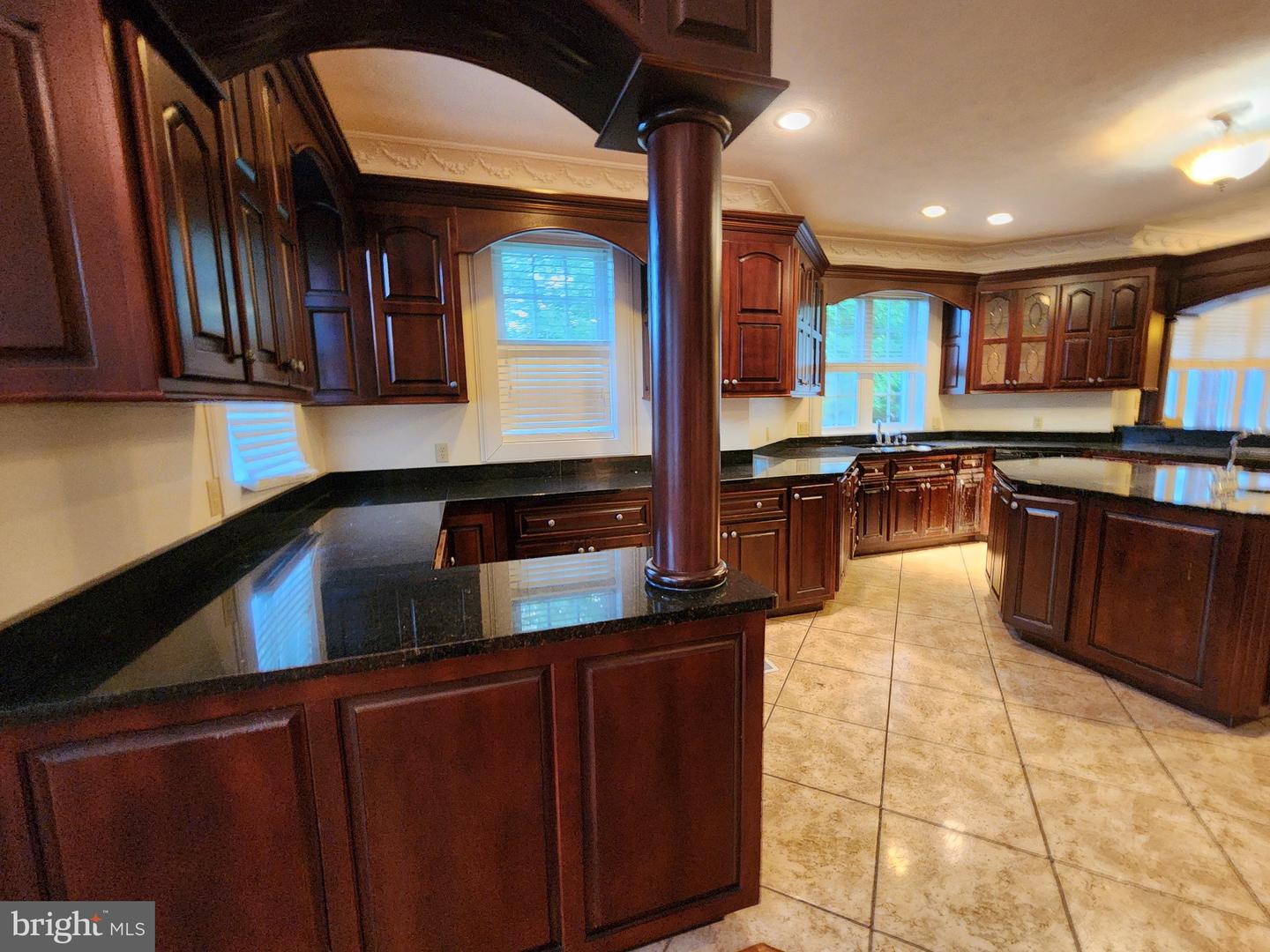 125 Meadowbrook Ln Property Photo 20