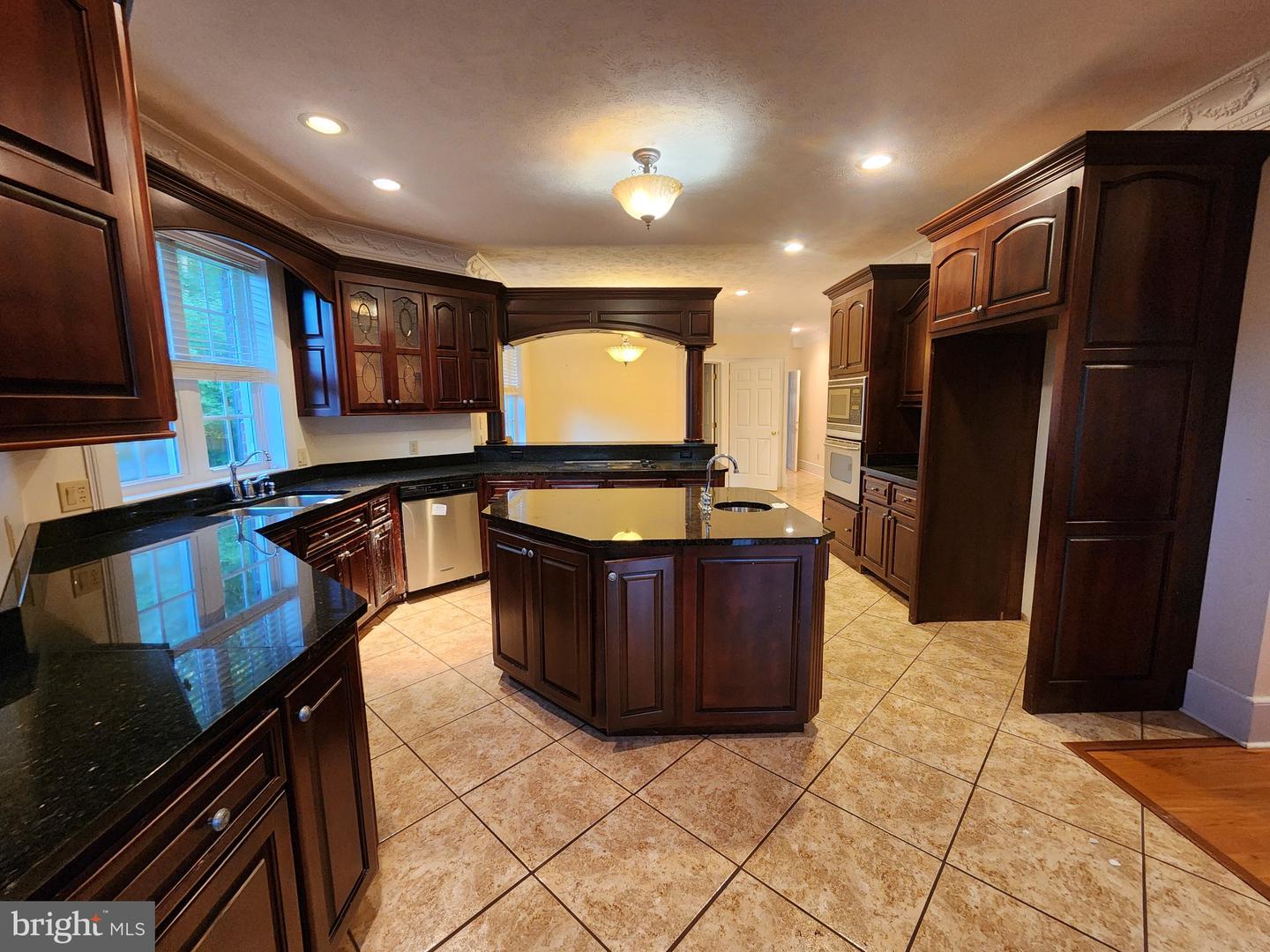 125 Meadowbrook Ln Property Photo 22