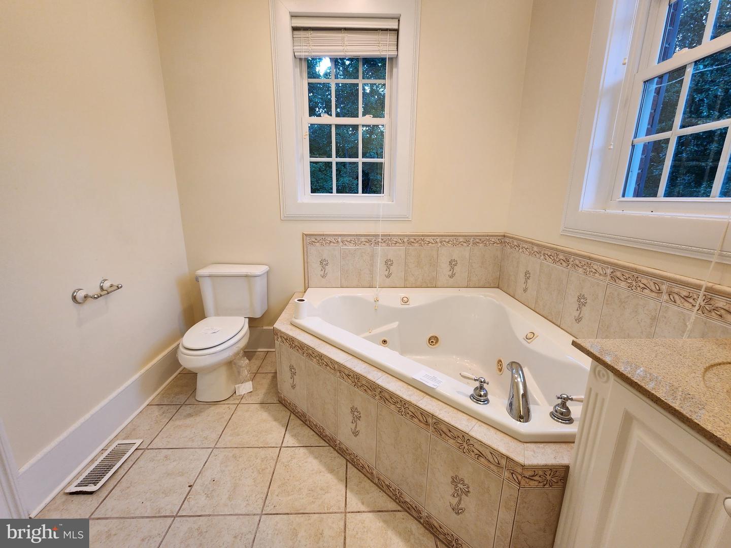 125 Meadowbrook Ln Property Photo 54