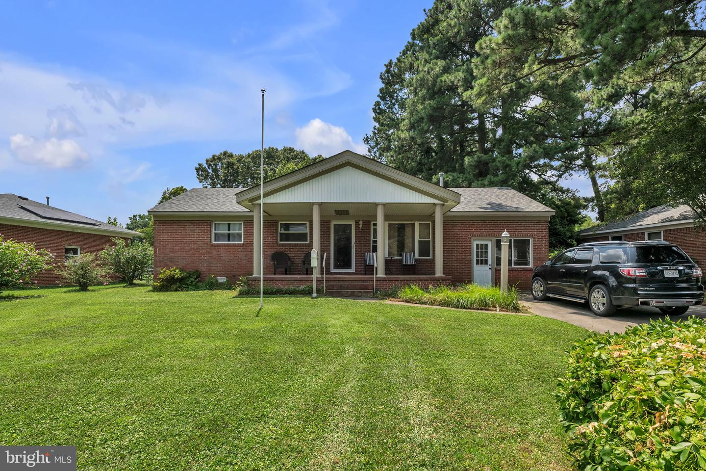 4813 SULLIVAN BLVD