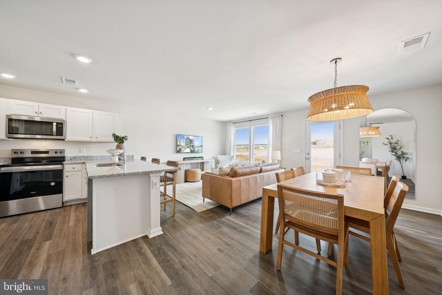 100 Berrets Ln Property Photo 13